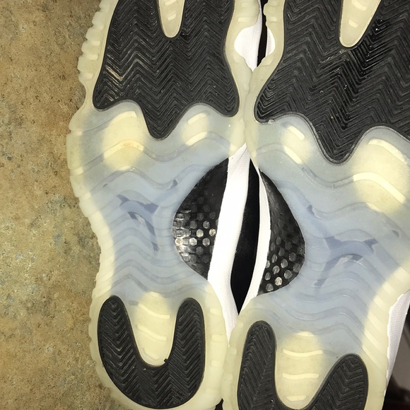 Jordan 11 low baron - Picture 5 of 6